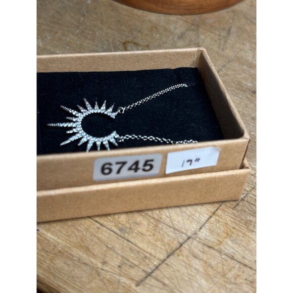 Sunburst Crystal Pendant Necklace With 17" Chain - Picture 2 of 9